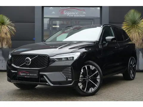 Volvo XC60 2.0 T8 FACELIFT Plug-in hybrid AWD Plus Dark 455pk Panoramadak/Stoelverwarming/Trekhaak