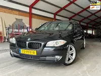 BMW 5-serie 523i | Automaat + Cruise + Clima + Trekhaak Nu € 9.975,-!!!