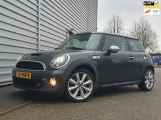 Mini Mini 1.6 Cooper S 10 Years II Navi/Clima/Leder