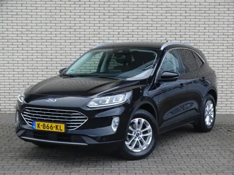 Ford Kuga 1.5 Turbo 120pk Titanium | 1600kg Trekgewicht | Winterpack | Camera | Digitale Cockpit | C
