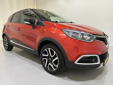 Renault Captur 0.9 TCe Helly Hansen NAP (bj 2015)