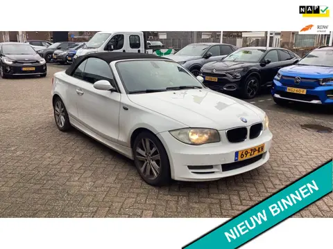 BMW 1-serie Cabrio 118i Executive 143pk Airco PDC Geen import