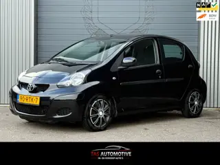 Toyota Aygo 1.0-12V Now 5-deurs 2e EIG / AIRCO / EL.RAMEN