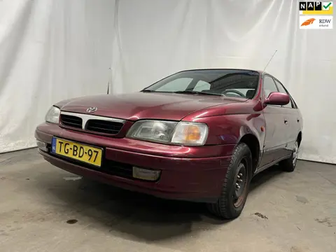 Toyota Carina E 2.0 GLi AIRCO!!