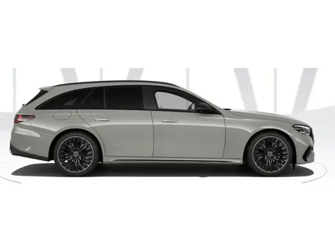 Mercedes-Benz E-Klasse Estate 300 e AMG Line Superscreen/Luchtvering/360/Head-up.