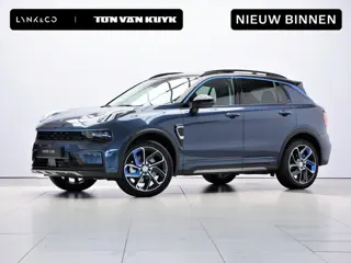 Lynk & Co 01 1.5 / Camera / Adaptive Cruise / Panoramadak / Dodehoekdetectie / Stoelverwarming / Aut