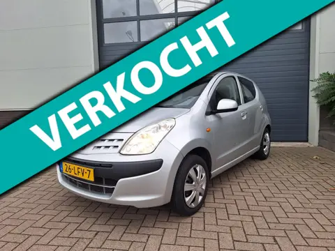 Nissan Pixo Gereserveerd-Gereserveerd-Gereserveerd