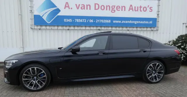 BMW 7-SERIE 745LE XDrive AUT M-Sport,4WBest,Pano,360,H&K,4xMassage