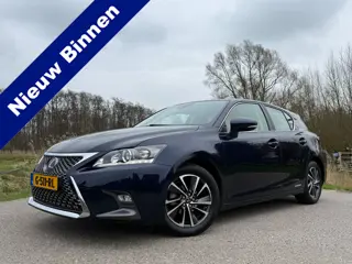 Lexus CT 200h Business Line Automaat | Camera | Apple CarPlay/Android Auto | Navi | Trekhaak | 16" V