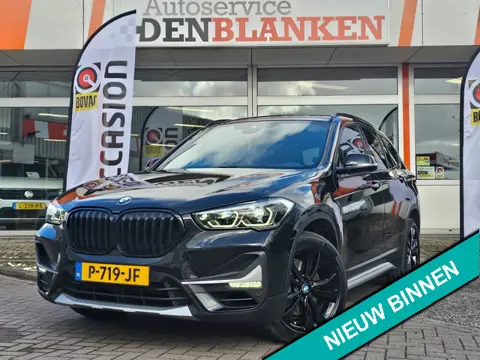 BMW X1 SDrive20i Bns Edition Plus BJ.2022 / Panodak / Leder / Head-Up / Led / 18"Lmv !!