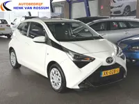 Toyota Aygo 1.0 VVT-i x-play Camera | Bluetooth | Airco | 5 deurs | NAP