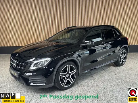 Mercedes GLA 180 Business Solution AMG NL auto | Camera | Trekhaak | Stoelverwarming