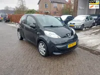 Peugeot 107 1.0-12V XS