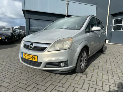 OPEL ZAFIRA 2.2 Temptation 7 persoons Navi. Trekhaak 