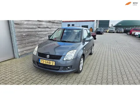 Suzuki Swift 1.3 Shogun