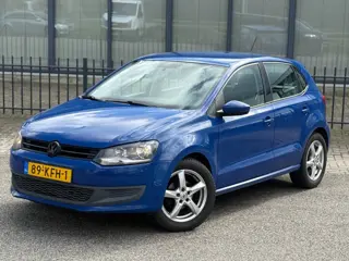 Volkswagen Polo 1.2-12V Comfortline NAP / CARPLAY / APK