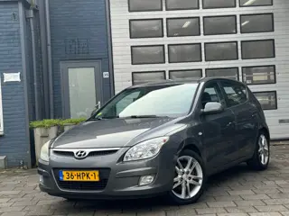 Hyundai I30 1.6i i-Catcher | Clima | Cruise | Leer | LMV