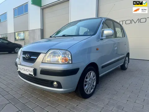 Hyundai Atos 1.1i Dynamic Cool automaat 31-03-2026 apk . airco elektrische ramen