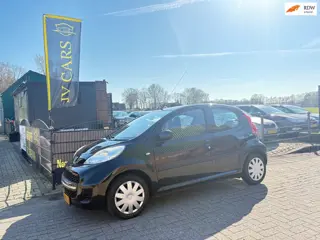 Peugeot 107 1.0-12V XR AIRCO,ELEKT RAMEN,CENTRALE DEURVERGRENDELING,MULTIMEDIA,TOERENTELLER,MET APK!