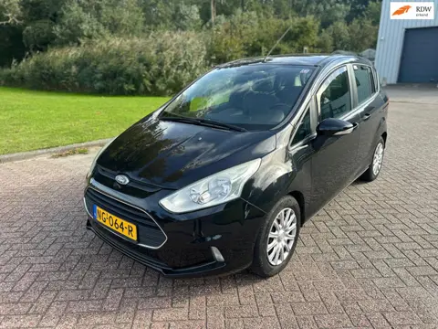 Ford B-Max 1.0 EcoBoost Titanium AIRCO PANO TREKHAAK