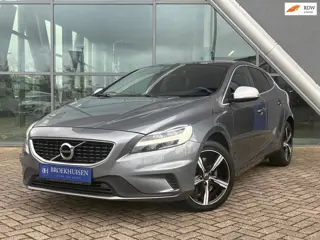 Volvo V40 1.5 T3 Polar+ Sport 152pk Panoramadak / Camera / Stoelverwarming / HK Audio