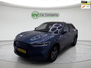 Ford Mustang Mach-E RWD 75 kWh | SOH 93% | Panoramadak | Memory Seats | 360 Camera | Elektr. Klep | 