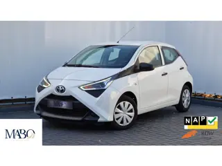 Toyota Aygo 1.0 VVT-i x-fun in supernette staat | Faceliftmodel | Bluetooth