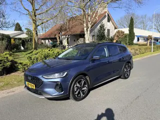 Ford Focus 1.0 EcoBoost 155PK Hybrid ActiveX Automaat•Pano