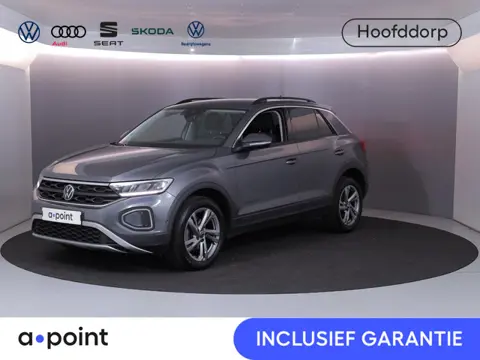 Volkswagen T-Roc 1.0 TSI Life 110pk 6bak| digital display| camera| LMvelgen|