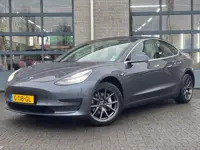 Tesla Model 3 Standard RWD Plus 60 kWh