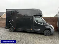 Renault Master PAARDENWAGEN | HORSETRUCK | MVV 3XL | 2011 | PRO SAFETY | AUTOMAAT | 3-SEAT | 110.000