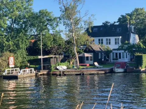 Woning aan de Boterweg te Vreeland