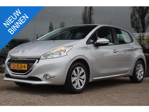 PEUGEOT 208 1.2 VTi ENVY 5-DRS. | CLIMATE | BLUETOOTH | CRUISE | PDC | NAVI | NAP