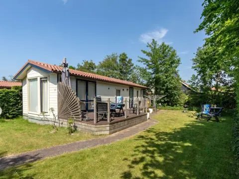 Mooi comfortabel chalet ideaal gelegen aan de rand van het bos