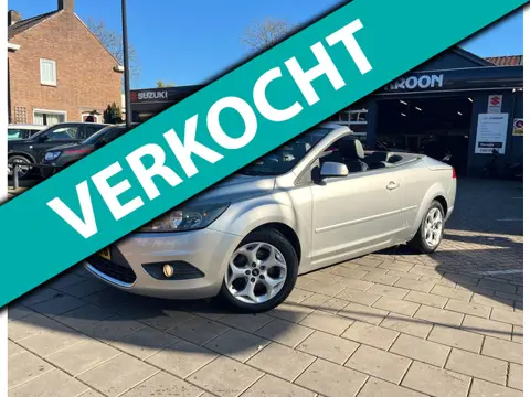 Ford Focus Coupé-Cabriolet 2.0 Titanium