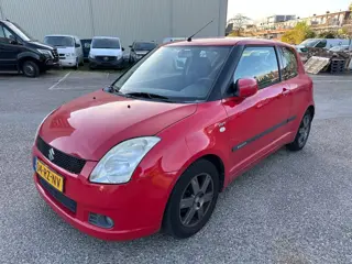 Suzuki Swift 1.5 Exclusive | 2005 | Nette auto