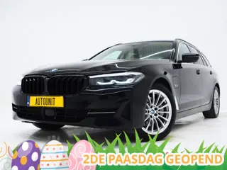 BMW 5 Serie Touring 530e xDrive | Leder | Trekhaak | Camera | Adaptive Cruise | Stoelverwarming | DA