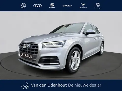 Audi Q5 50 TFSI e 299pk PHEV Quattro S edition / Trekhaak / Luchtvering / Stoelverwarming / Camera