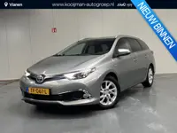 Toyota Auris Touring Sports 1.8 Hybrid Executive