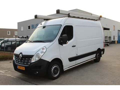 Renault Master T35 2.3 dCi 130PK Euro6 L2H2 ✓ Trekhaak 2500KG ✓ Imperiaal ✓ airco