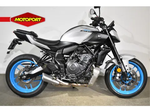 Yamaha MT-07 (bj 2025)