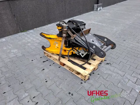 TMK 300 Tree Shear