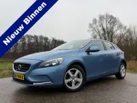 Volvo V40 2.0 D2 Summum Business / Navi / Clima / Stoelverwarming / Trekhaak / 2e Eigenaar / 16" Vel