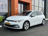 Volkswagen Golf 1.5 TSI|6BAK|Virtual|IQ lights|Carplay|PDC