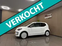 Volkswagen Up! 1.0 White Up! BlueMotion * 44.661 km + NAP / Navigatie / Cruise control / NL Auto *