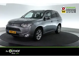 Mitsubishi Outlander 2.0 PHEV instyle | SCHUIF-KANTEL| TREKHAAK |