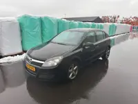 OPEL ASTRA 1.9 CDTI AUTOMAAT / EXPORT