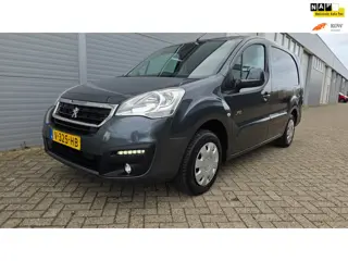 Peugeot Partner 122 1.6 BlueHDi 100 L2 XL Première S&S | EURO6| Airco | 3 Zits| Trekhaak