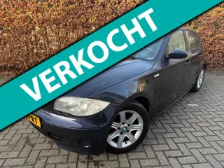 BMW 1-serie 116i Business Line I Airco I Parkeersensoren