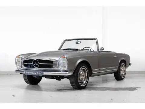 Mercedes-Benz 230 SL - 4 Speed - Nut & Bolt Restoration -